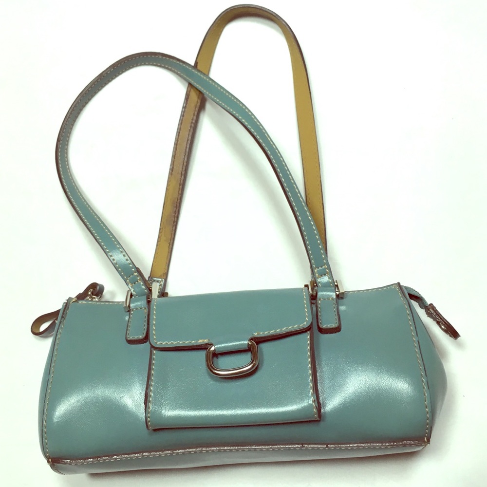 Mondani Small light blue purse w/pocket in front
